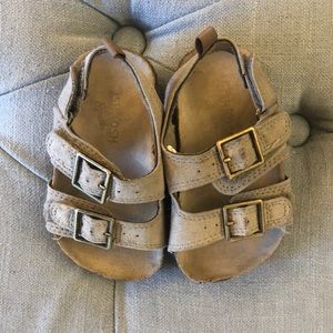 SOLD🎈OSHKOSH toddler sandals